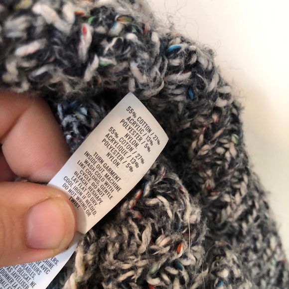 Cozy Knit Women's Aerie Sweater - Gray - Picture 3 of 6